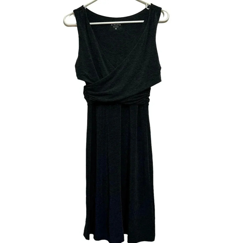 Athleta Adriana faux wrap dress. Size XS